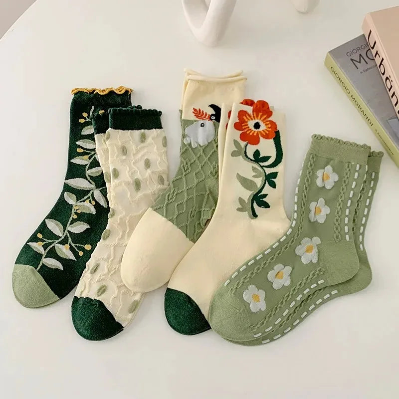 Women's Retro Green Flower Socks