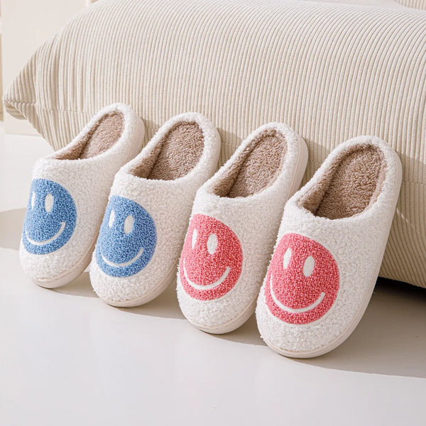 Smiling Face Slippers