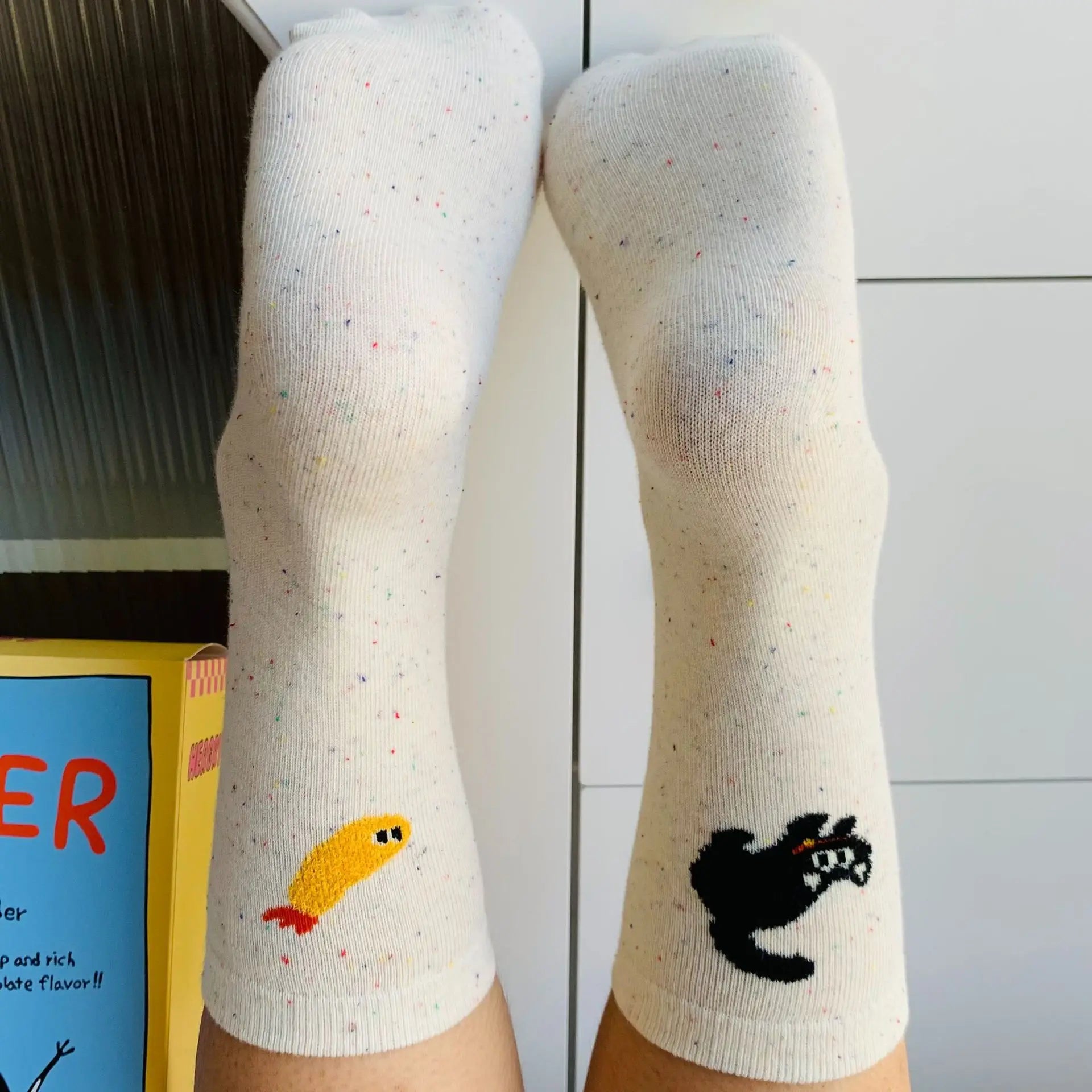 Women's Speckled Cat & Fish Socks