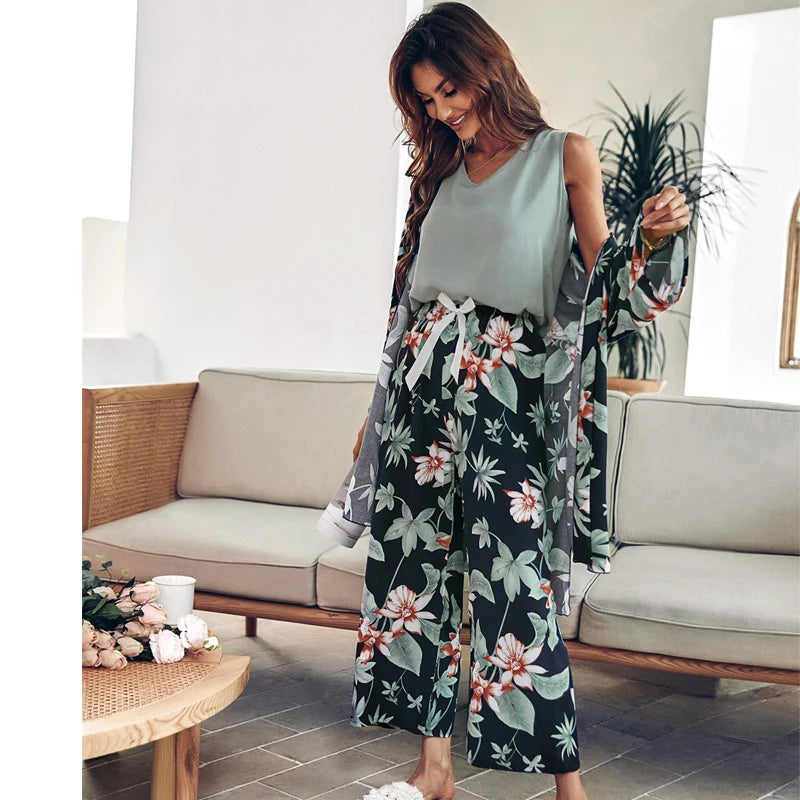 Women's Loose Floral Printed Pyjama Set